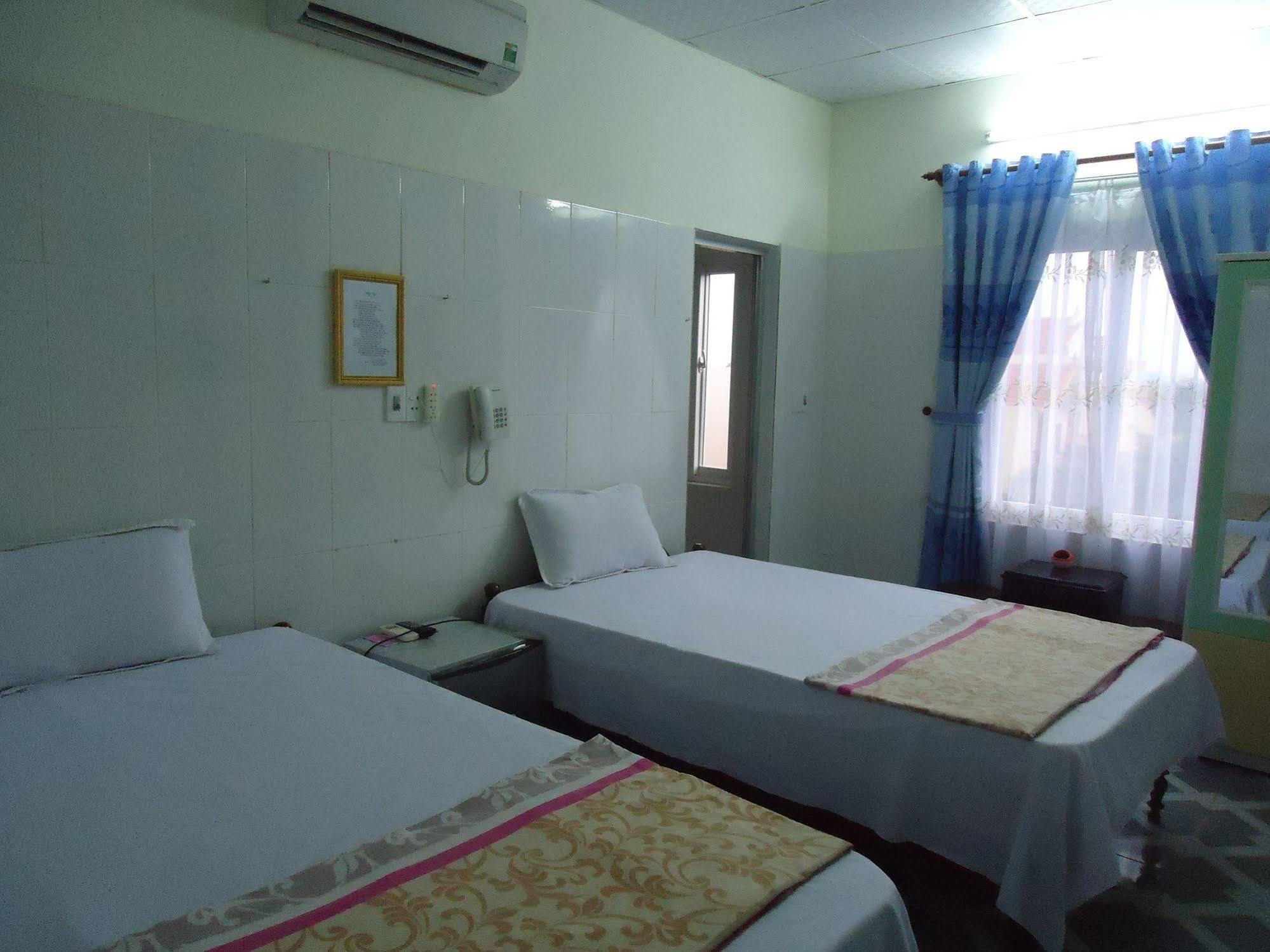Anh Linh 1 Hotel Dong Hoi Exteriér fotografie