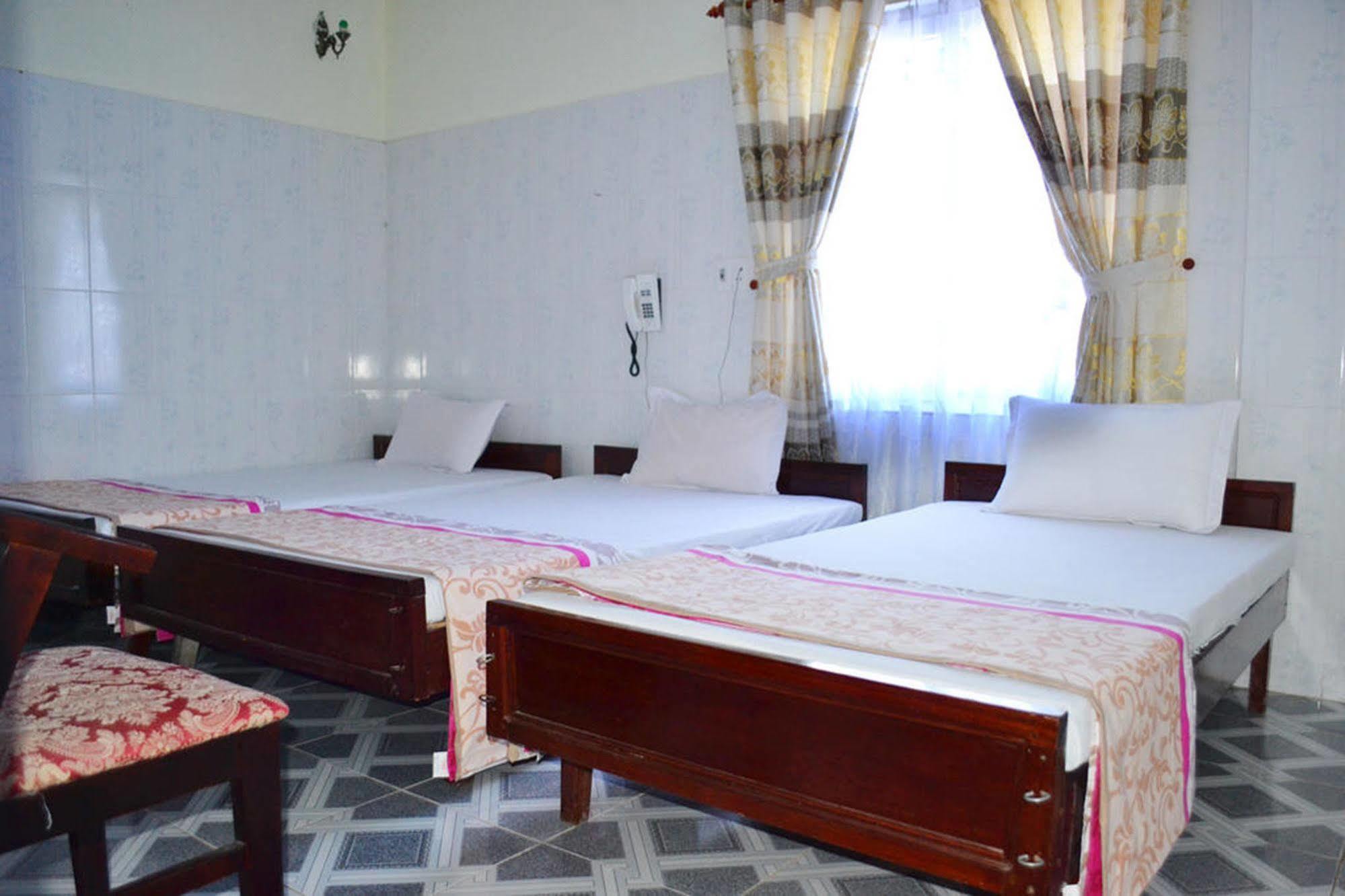 Anh Linh 1 Hotel Dong Hoi Exteriér fotografie